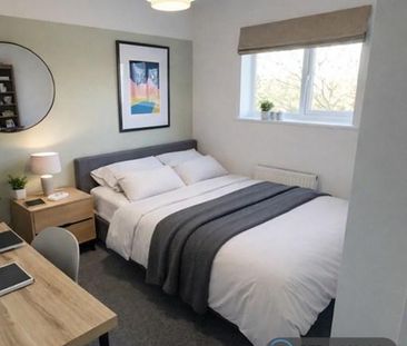 1 bedroom in a house share to rent - Photo 4