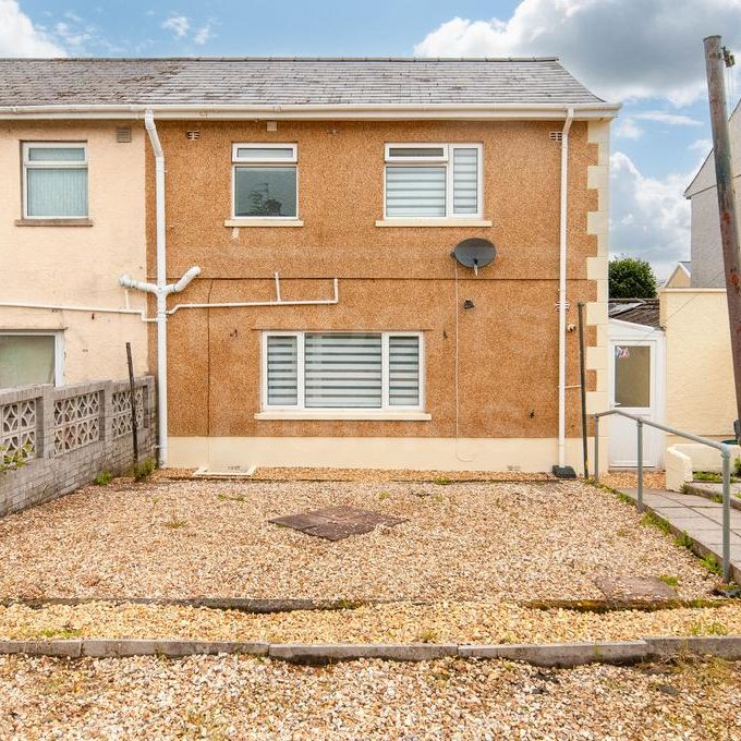 2 bedroom semi-detached house to rent - Photo 1