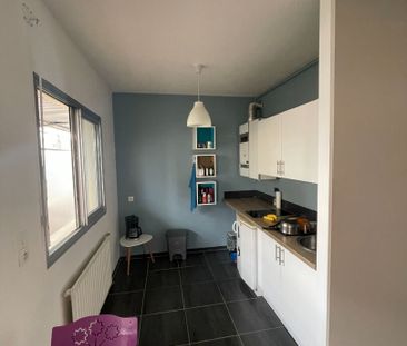 Location Appartement 1 pièce 28m² - Photo 2