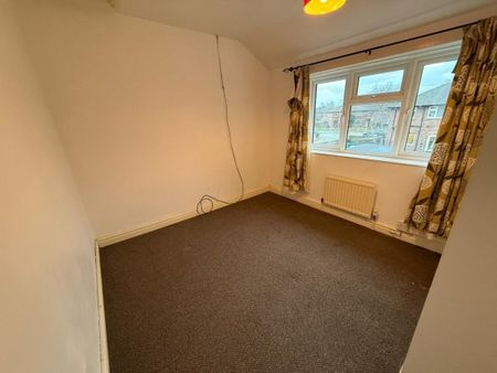 Broadbent Avenue, Warrington WA4 1UR - Photo 3