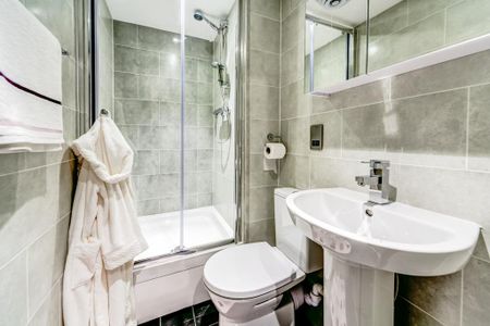 6 bedroom house to rent - Photo 5