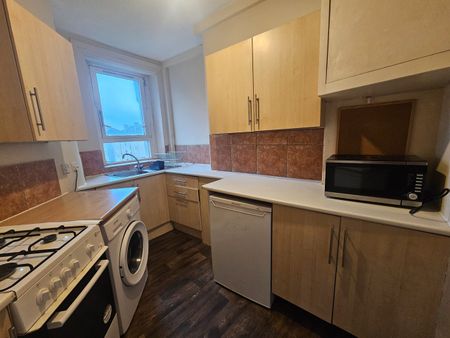 2 Bed Flat, Copland Quadrant, G51 - Photo 2