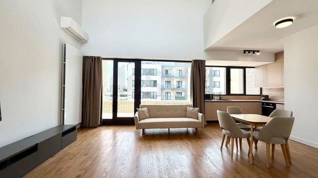 Apartament deosebit: 3 camere, terasă și 2 parcări inclus - Photo 1