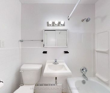 For Lease - 9901 Yonge Street Unit# 3, Richmond Hill, Ontario - Photo 4