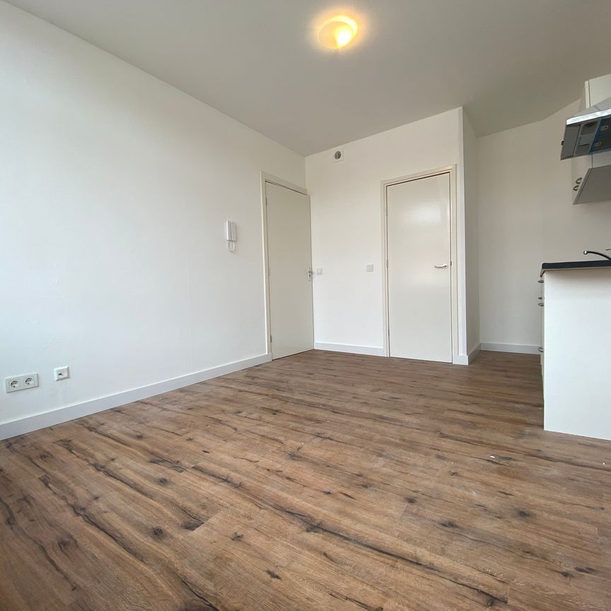 Te huur: Studio Van Zeggelenlaan 270 kamer 3 in Den Haag - Foto 1