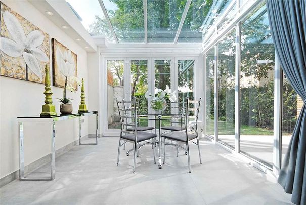 4 bedroom terraced house to rent - Photo 1