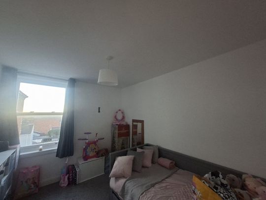 Grimsby Road - Photo 1