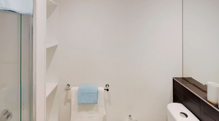 One Bedroom Apartment - Photo 4