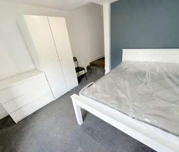 1 bedroom in a house share to rent - Photo 5