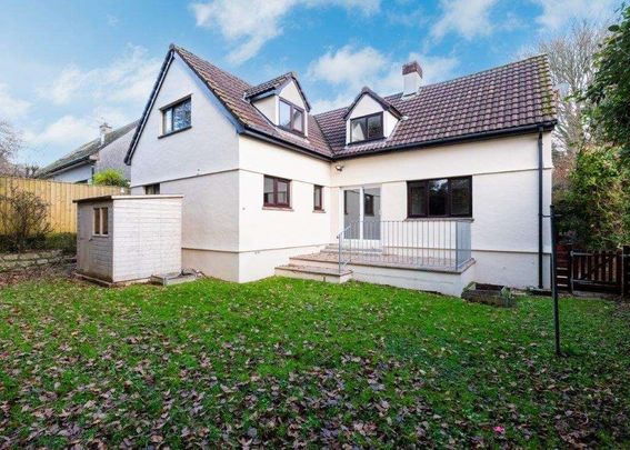 Four bedroom detached house in the village of Mylor Bridge on the south coast about 5 miles from Falmouth. To let for 12 months. - Photo 1