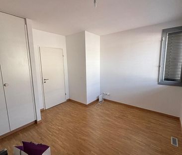 7-room house in Carouge. - Photo 2