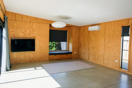 NORTH END CHARM - Photo 5