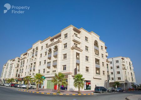 Spacious 5 BR Villa for Rent in Al Rawda 2 - Photo 2