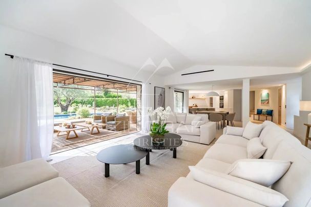 Mougins - Charmante villa contemporaine - 5 chambres - Photo 1