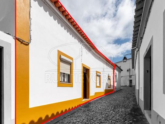 Moradia em Évora - Photo 1