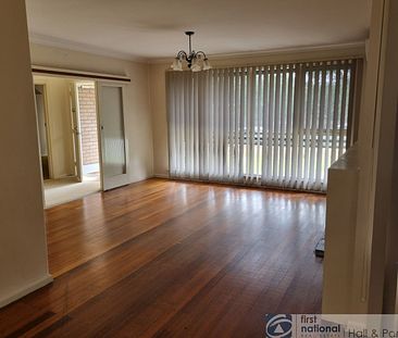 29 Diosma Drive, Glen Waverley - Photo 1