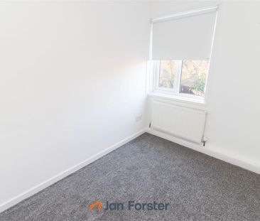 3 Bedroom House - Semi-Detached - Photo 5