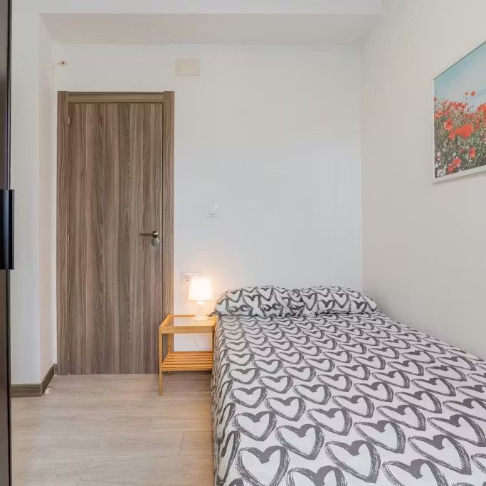 Carrer dAlberic, Valencia, Valencian Community 46008 - Photo 1