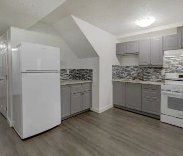 2823-B 12th Ave SE | 2823 12 Avenue Southeast, Calgary - Photo 1