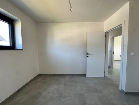 RUSTIG GELEGEN ENERGIE ZUINIGE NIEUWBOUW WONING (3 slpka) - Photo 5