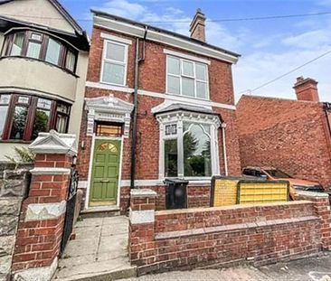 Victoria Road, Brierley Hill - Photo 4