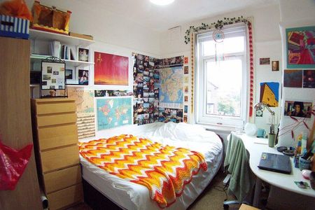 4 bedroom house share to rent - Photo 4