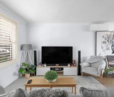 Modern Apartment Living in West Footscray - Photo 1
