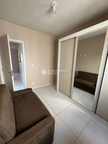 Apartamento com 2 quartos e 48m² para alugar em Jardim Betânia, Cachoeirinha. - Photo 2