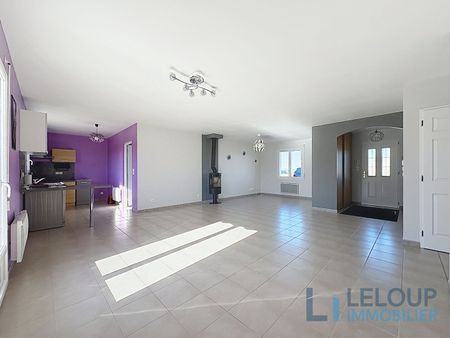 Location Maison 4 pièces 94m² LA VAUPALIERE 76150 - Photo 3