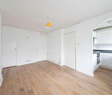 Chartwell Place, North Cheam, SM3 - Photo 1
