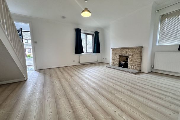 Chetwynd Mead - Photo 1