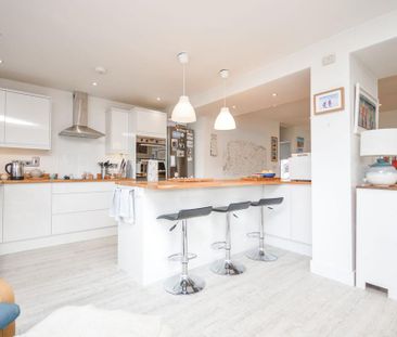 3 bedroom bungalow to rent - Photo 2