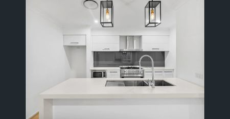 Modern Family Living in a Peaceful Bushland Pocket - Photo 4