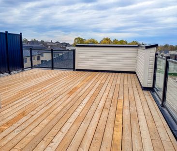 For Lease - 21 Harvey Bunker Crescent, Markham, Ontario - Photo 6