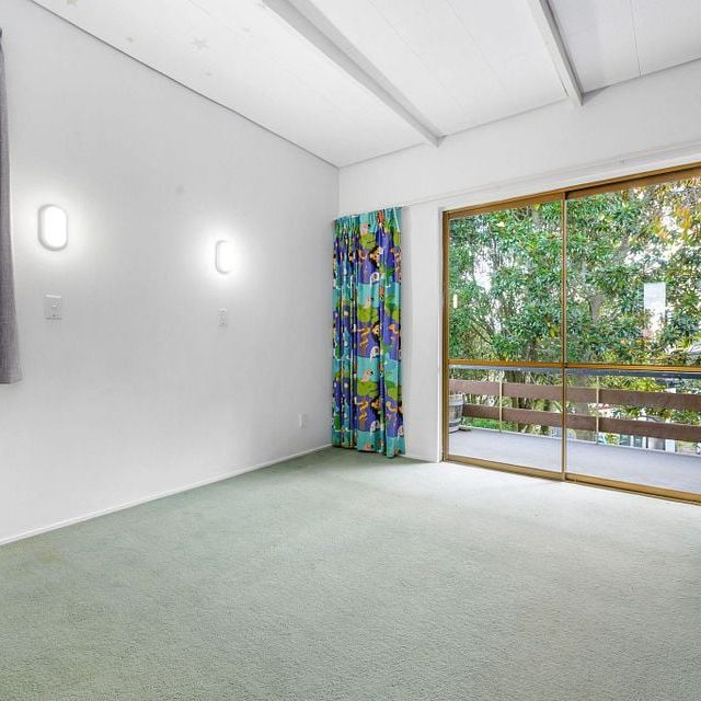 Charming 4BR Family Haven w/ Pool! - Photo 1