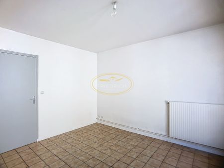 Location Appartement 2 pièces 44m² ST MIHIEL 55300 - Photo 4