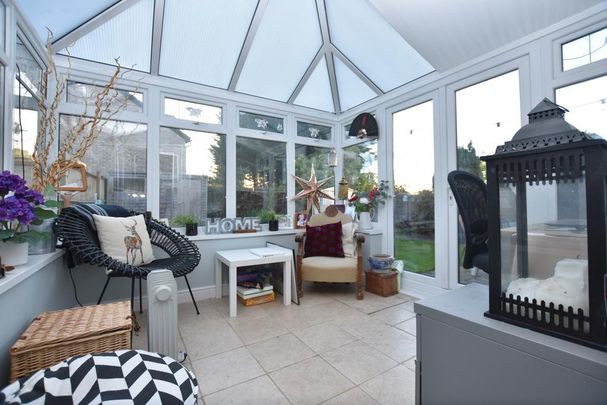 3 bedroom semi-detached house to rent - Photo 1