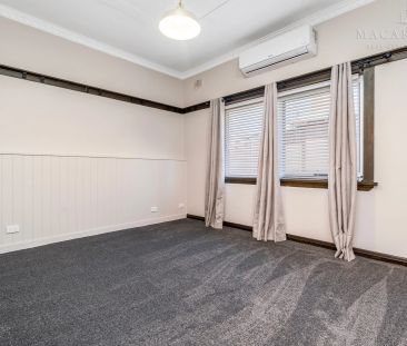 14 Darlow Street, Wagga Wagga NSW 2650 - Photo 2