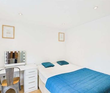 Avalon, West Street, Brighton, BN1 - Photo 5