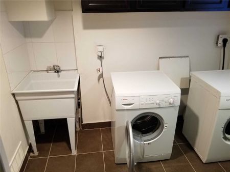 For Lease - 166 Gledhill Avenue, Toronto, Ontario - Photo 2