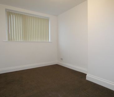 Bute Avenue Flat 3 - Photo 4