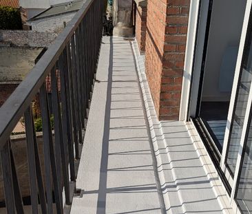 Location Appartement 2 pièces 47m² HAZEBROUCK 59190 - Photo 2