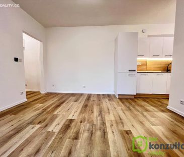 Pronájem bytu 2+kk 45 m² - Photo 2