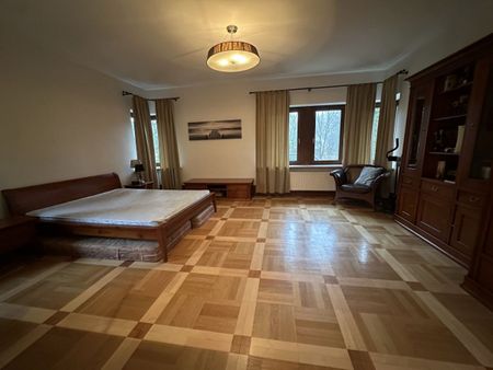Konstancin-Jeziorna ul. Jesionowa PIĘKNA WILLA – zdjęcie 5