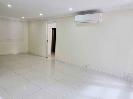 Family Home in Bonnyrigg - Photo 1