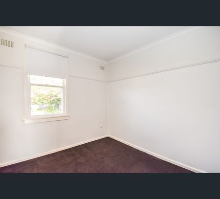 62 Matthews Avenue, Orange, NSW 2800 - Photo 5