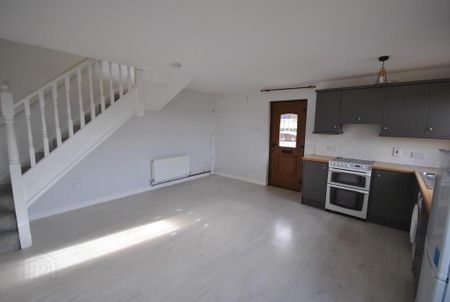 2 Castlehill View, Comber, BT23 5XG - Photo 2