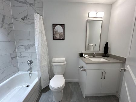 For Lease - 1254 Marlborough Court Unit# 608, Oakville, Ontario - Photo 4