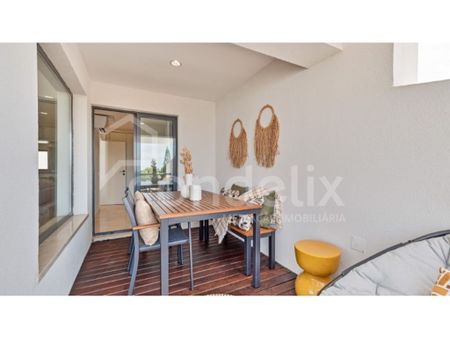 3 room luxury Apartment for rent in Loulé, Distrito de Faro - Photo 2