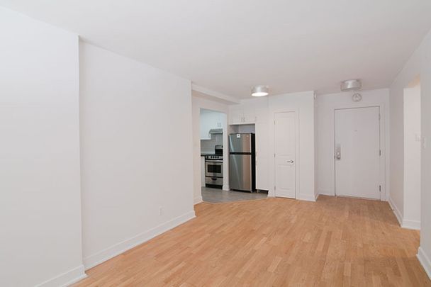 760 Rue Galt - Photo 1